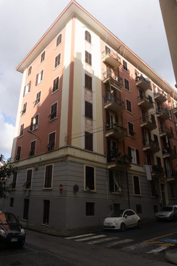 A Un Passo Dal Mare La Spezia Exterior photo